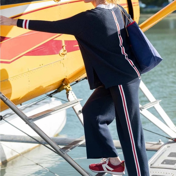 Classic Navy Sweater with Red and White Accents - Picture 7 of 8